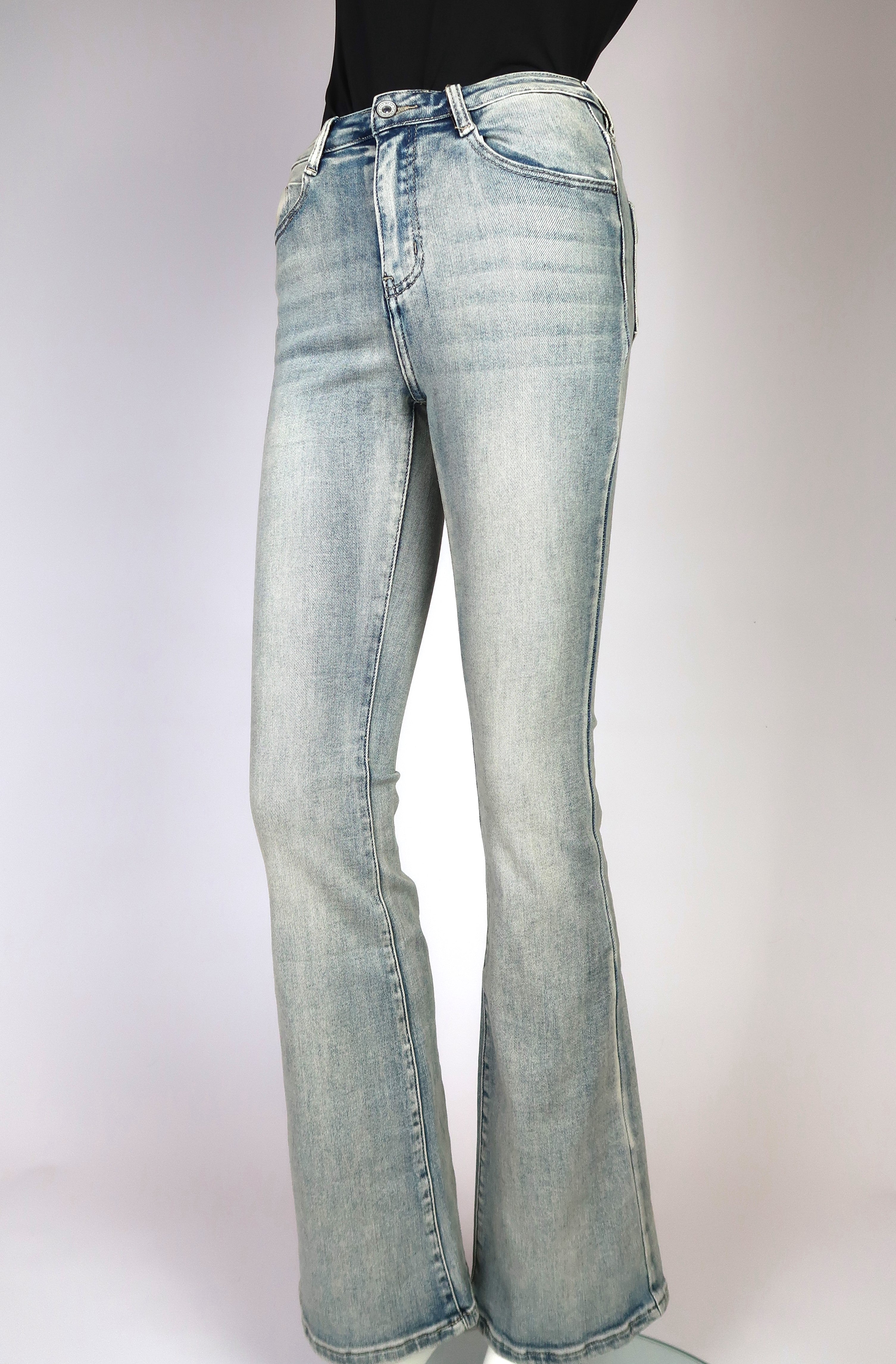 Flared Jeans Verwassen