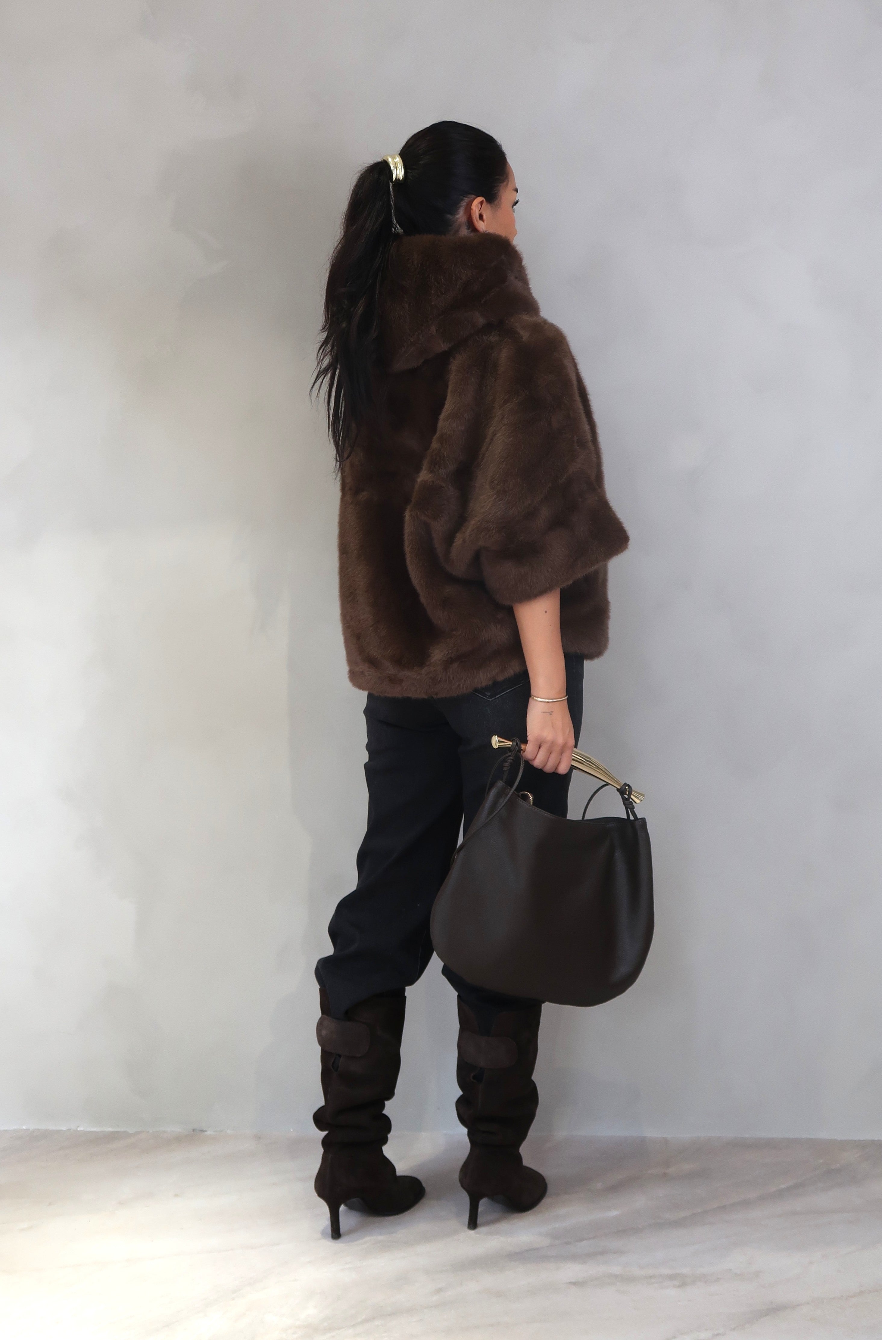 Lori Coat