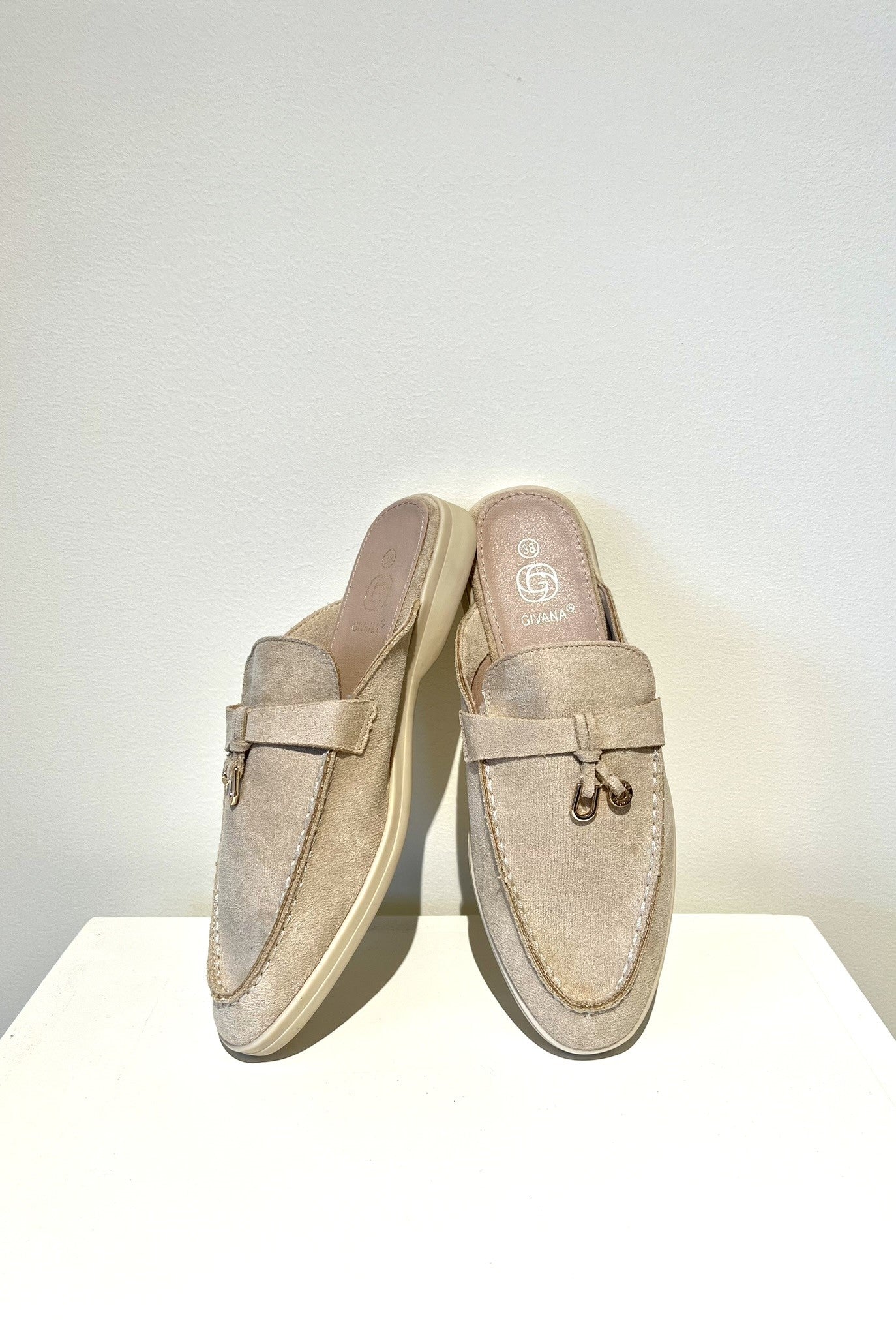 Loafers Open