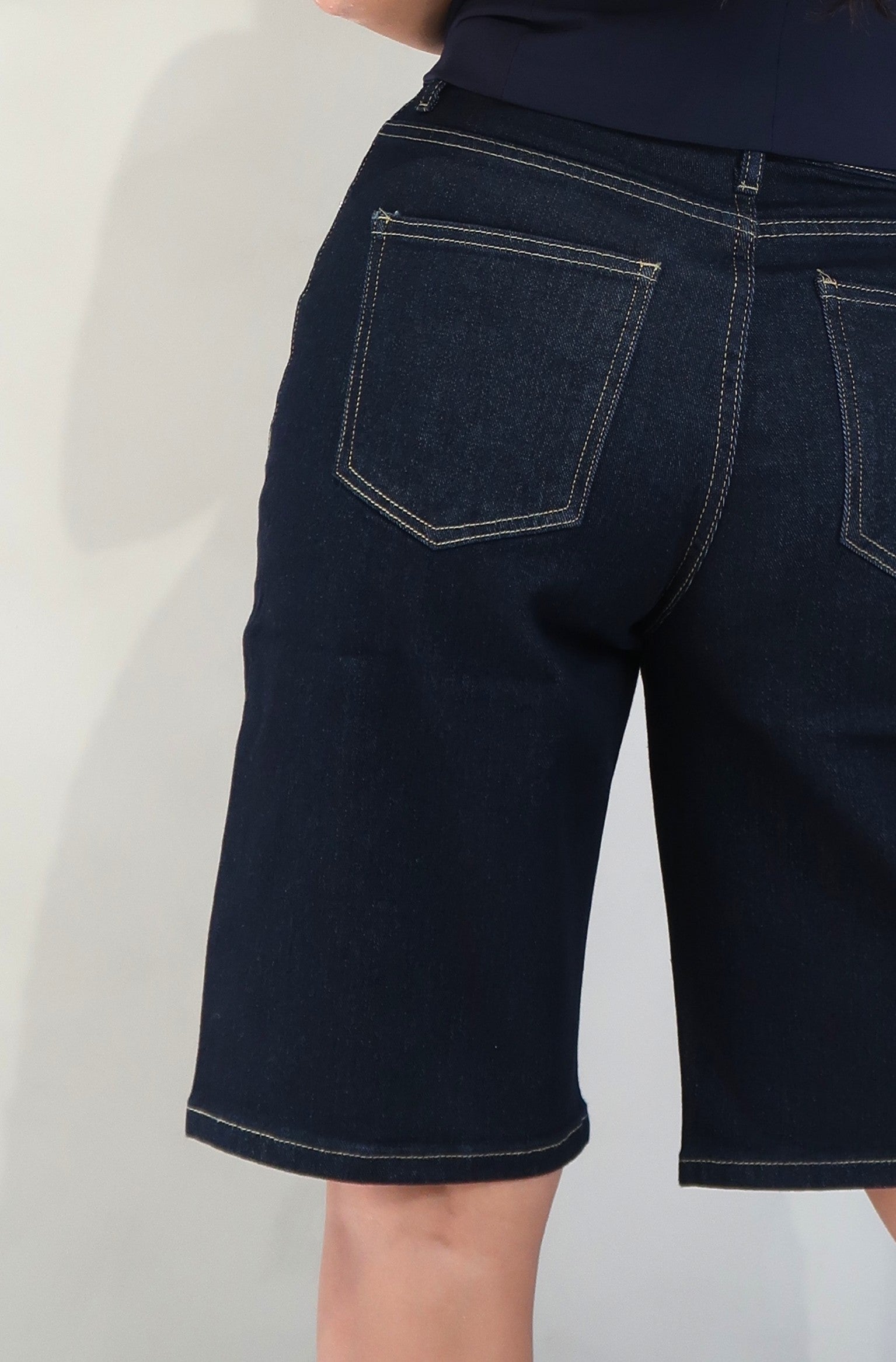 Bermuda Jeans Dark Blue