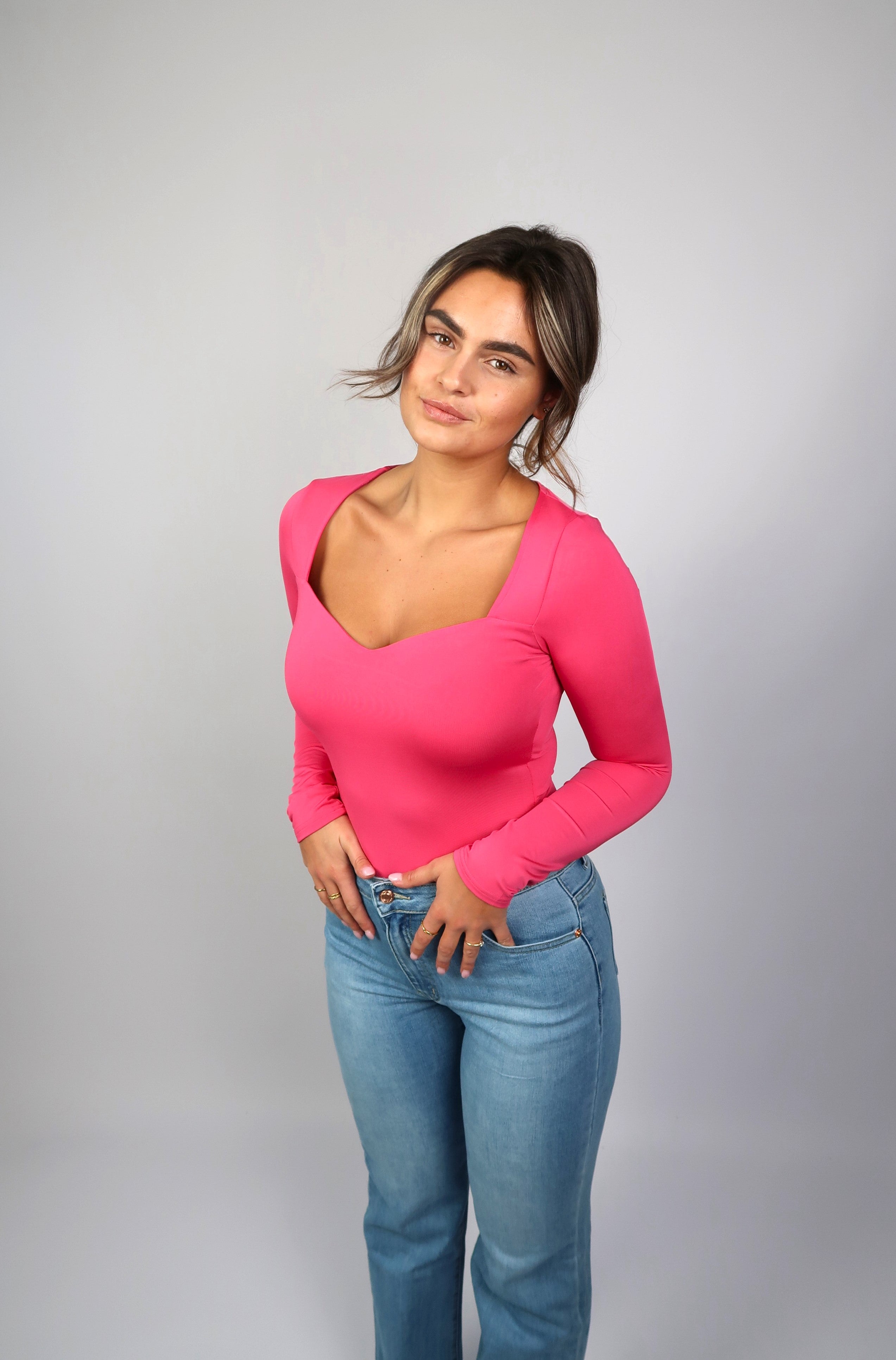 Kim Body Heart-Neck Long Sleeve