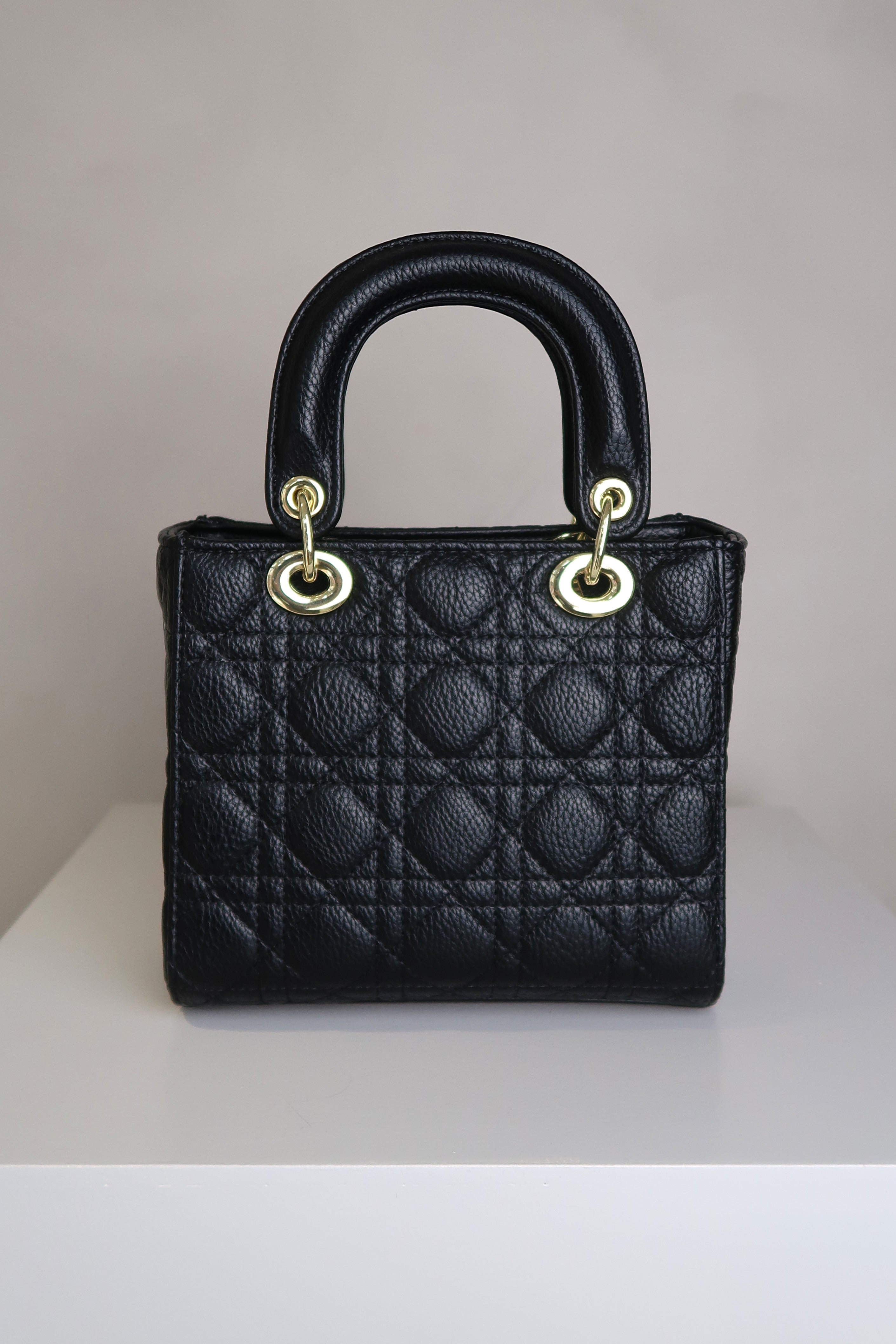 Amore Bag Square