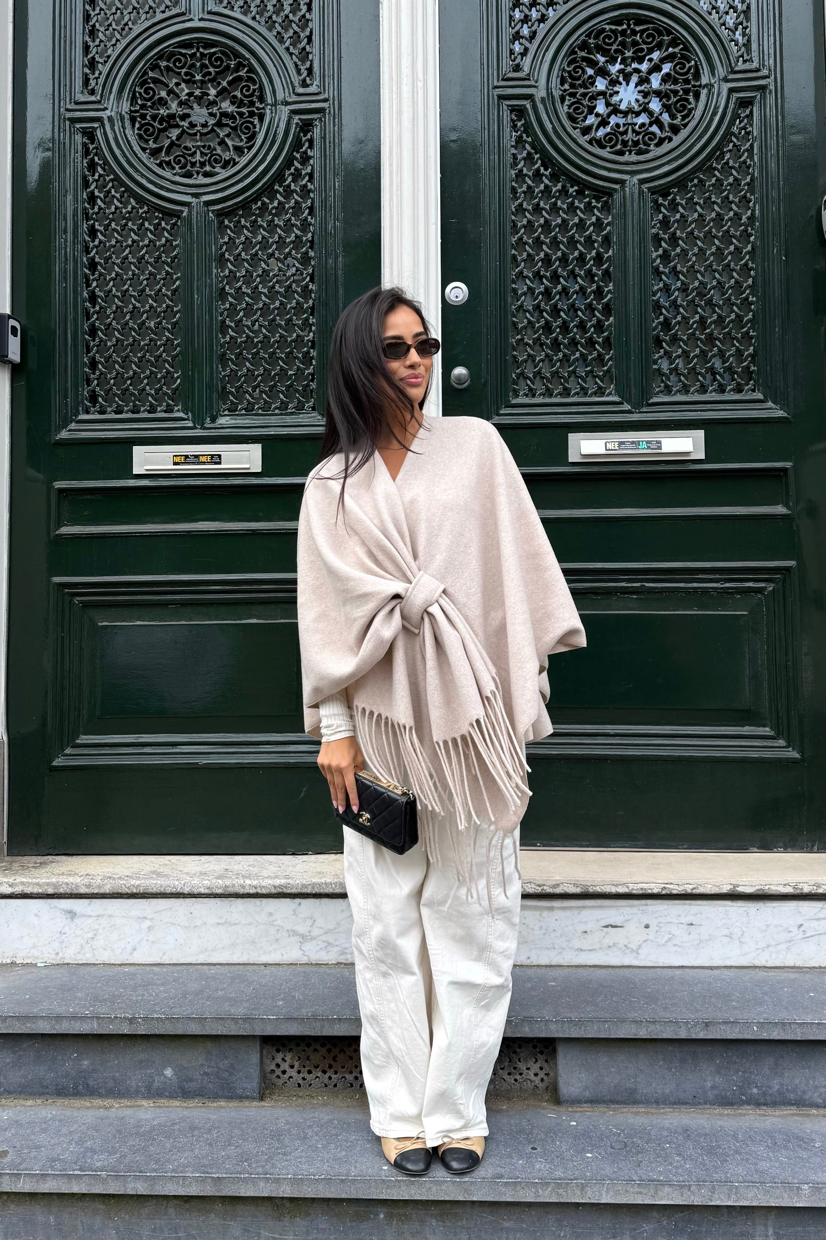 Olivia Poncho