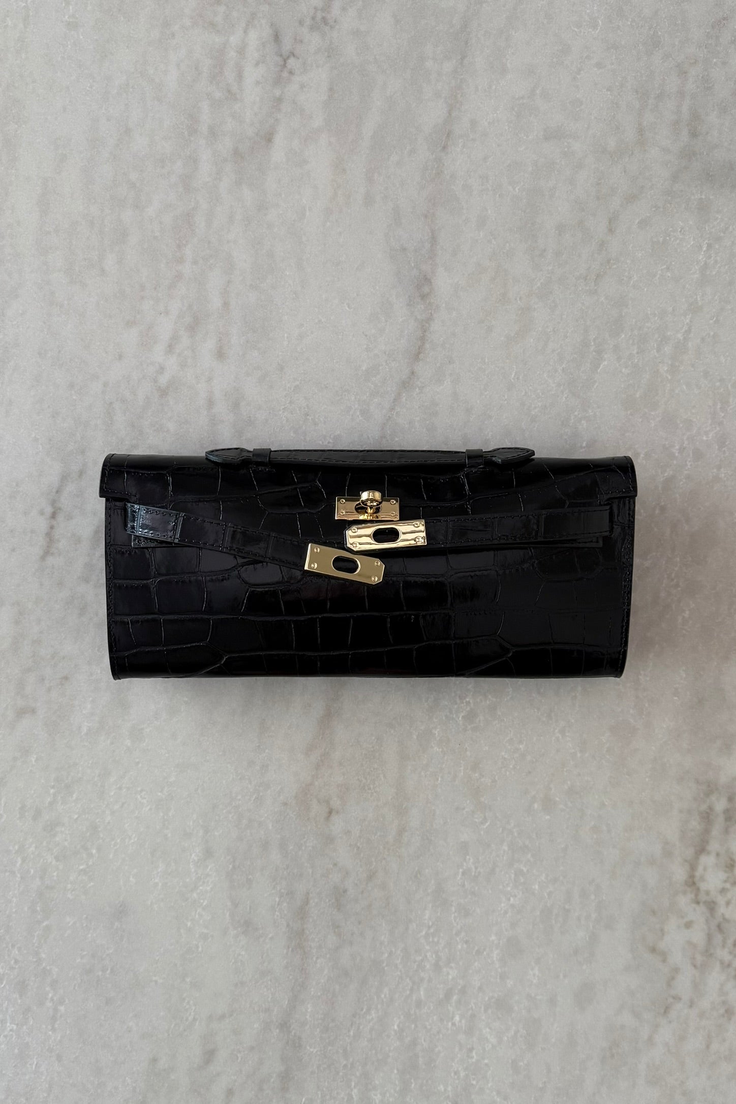 Croc Clutch