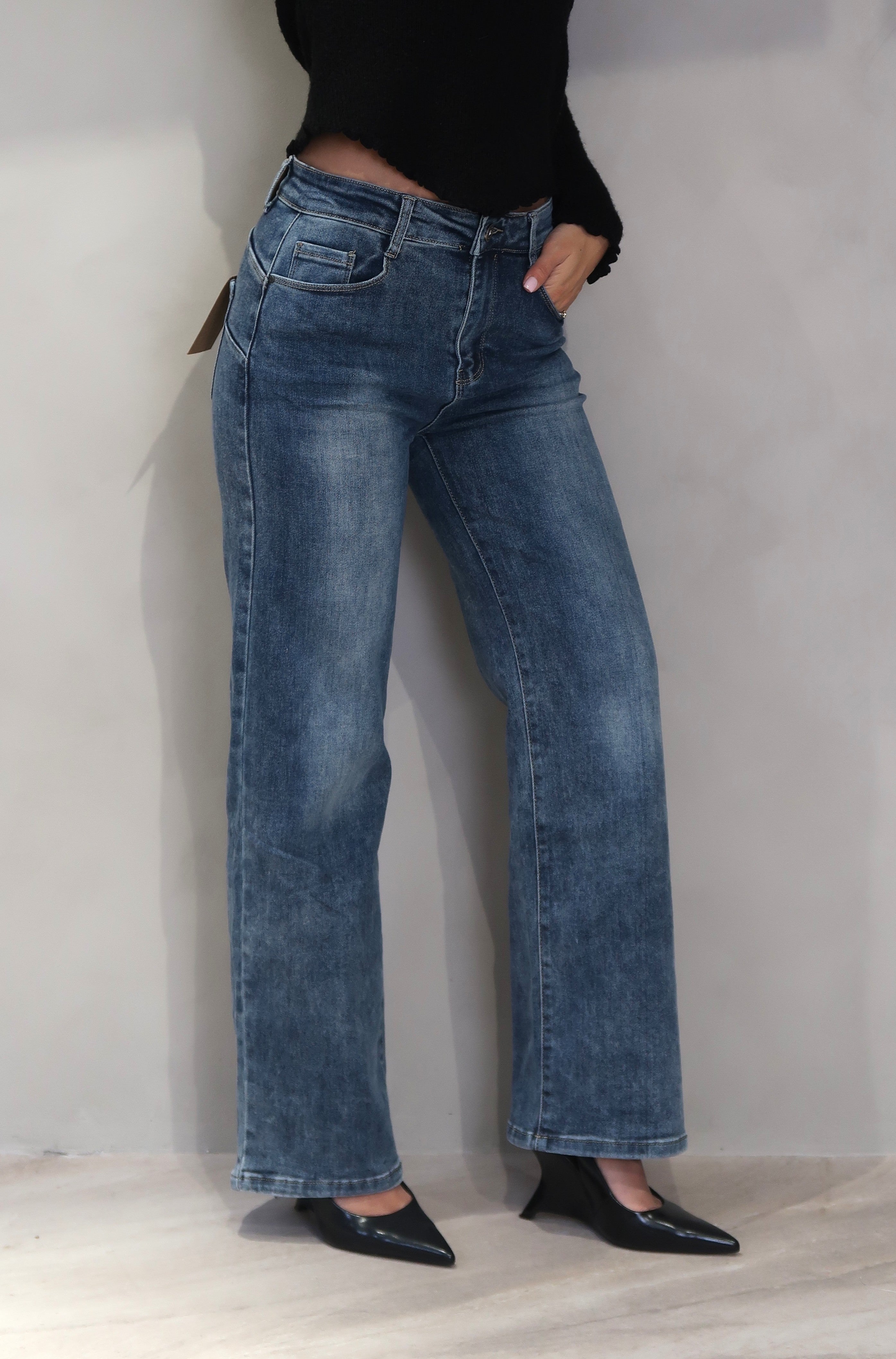 Straight Leg Jeans Mid Waist