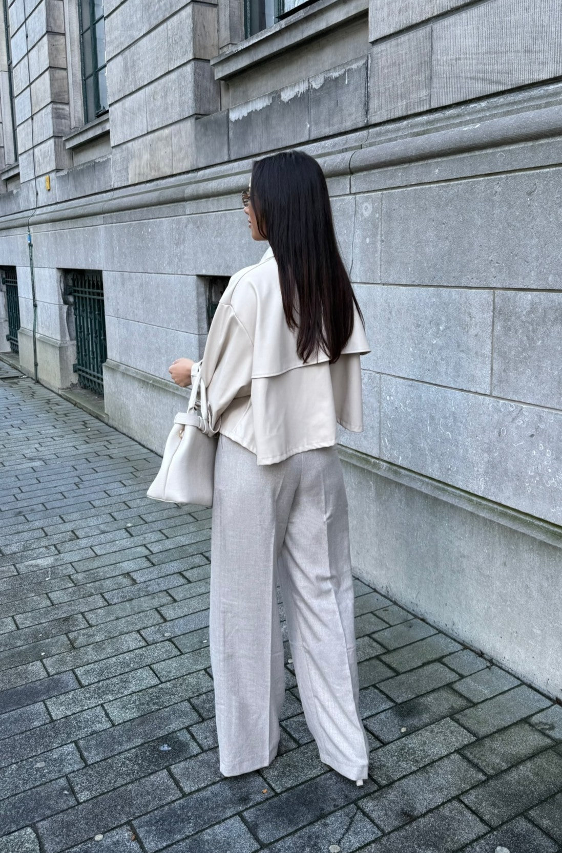Willow Trenchcoat Short - Faux Leather